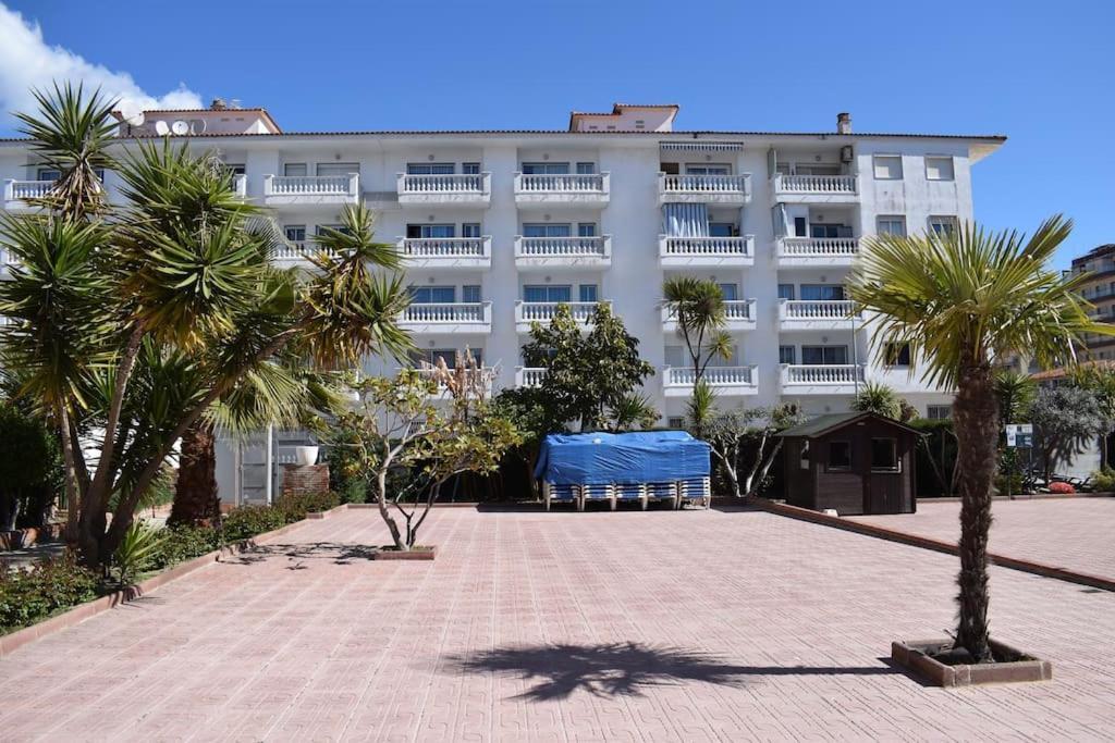 Alegre Apto Con Piscina, A 300M De La Playa. Blanes Luaran gambar